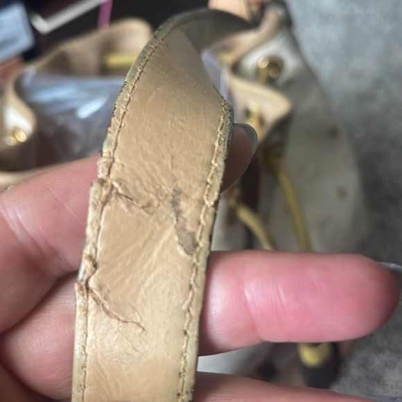 💎Authentic MCM Visetos stripe drawstring bucket bag💎 - Picture 14 of 17